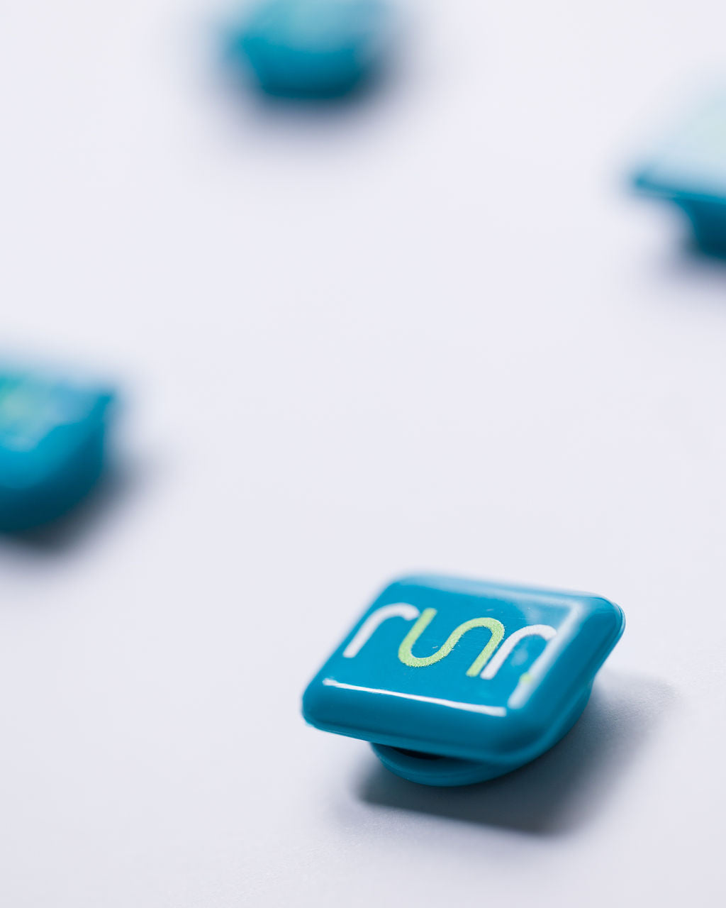Runr Race Magnets - Petrol Blue
