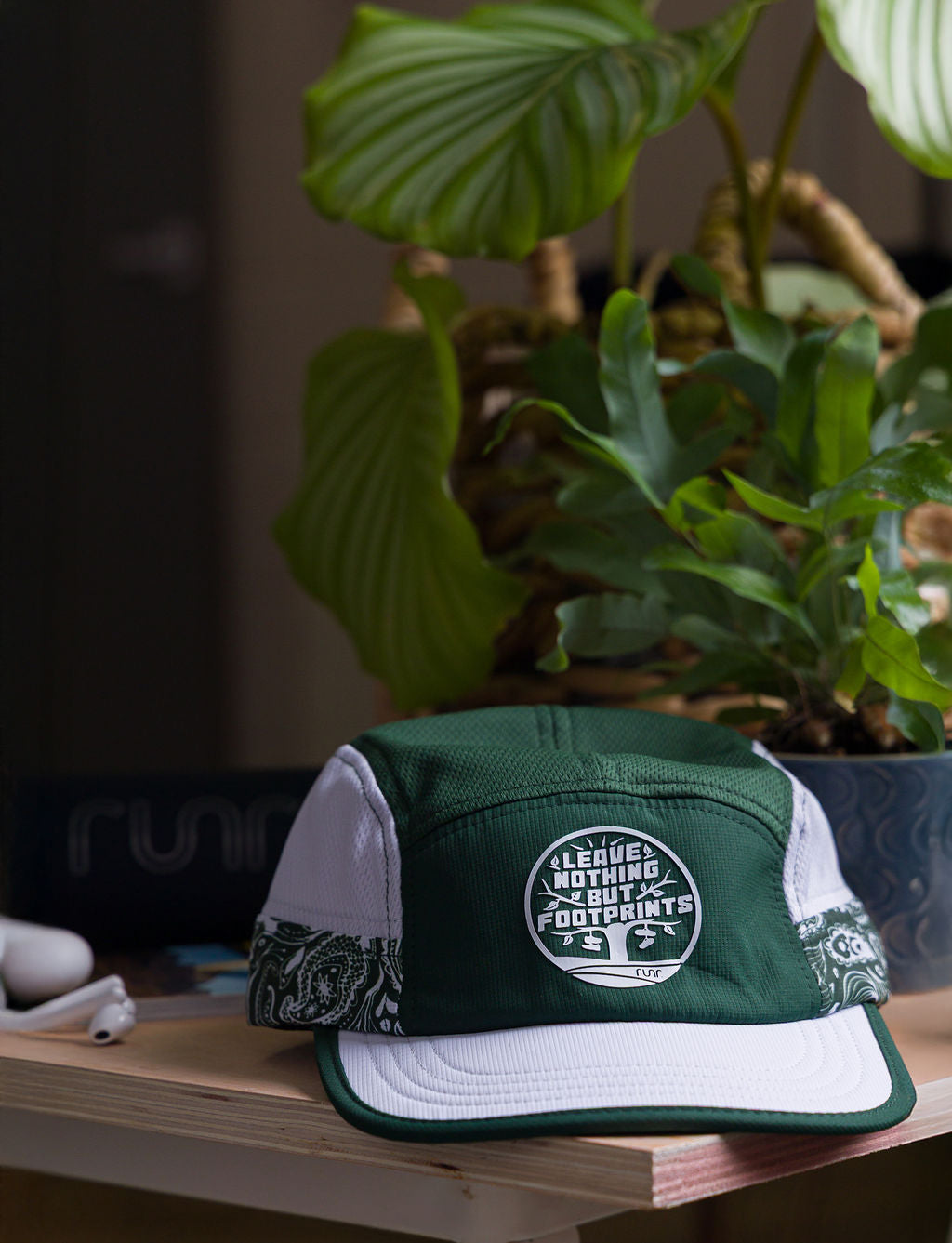 Runr 'Leave Nothing But Footprints' Technical Running Hat