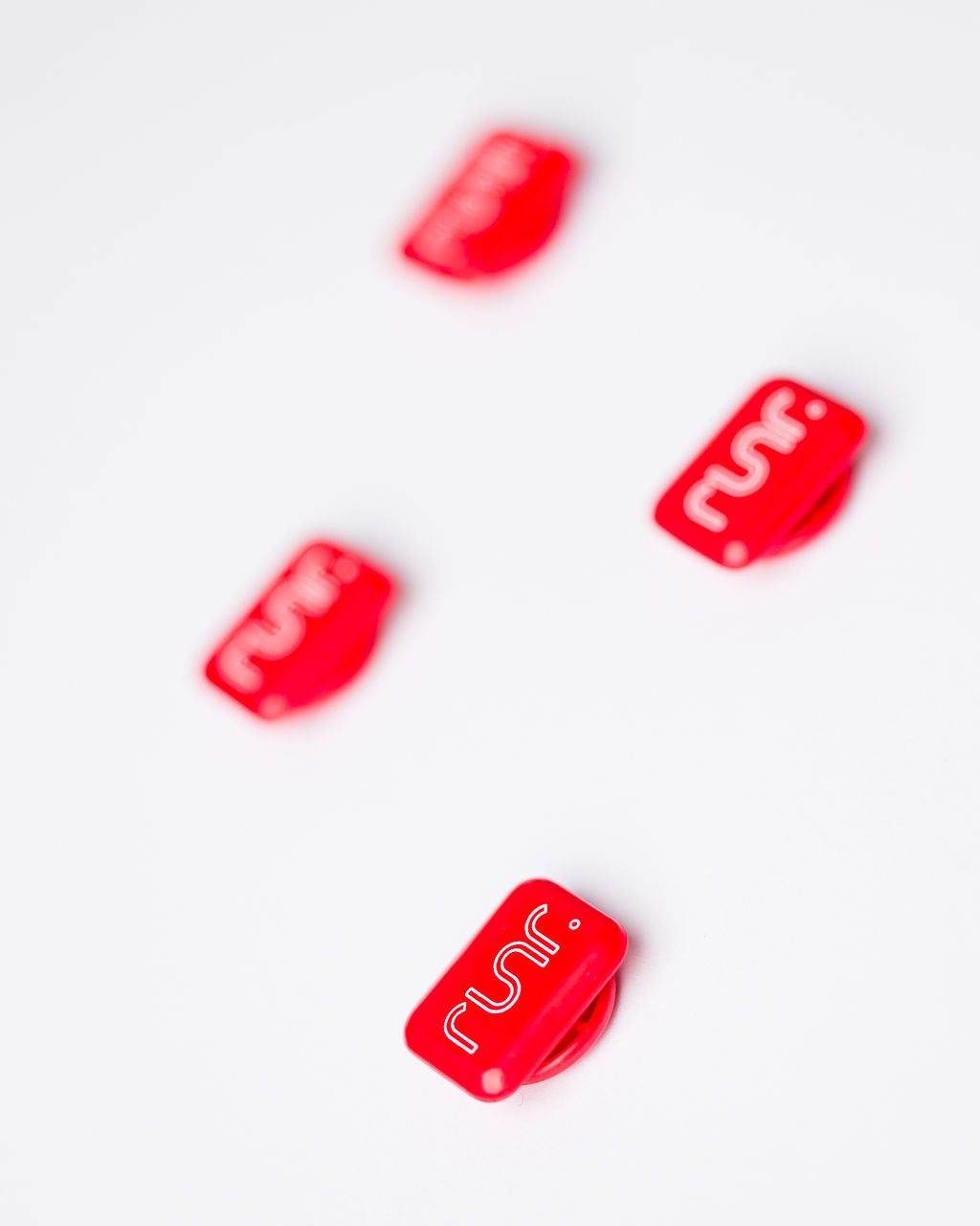 Runr Midnight Race Magnets - Red