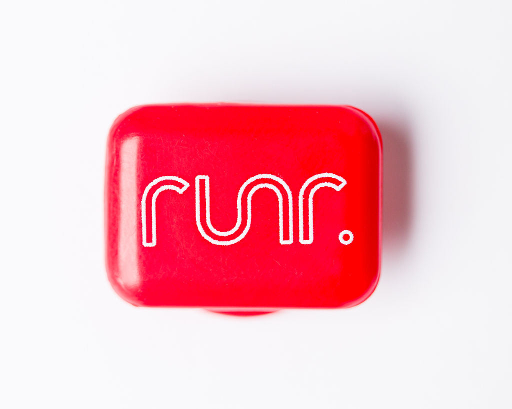 Runr Midnight Race Magnets - Red