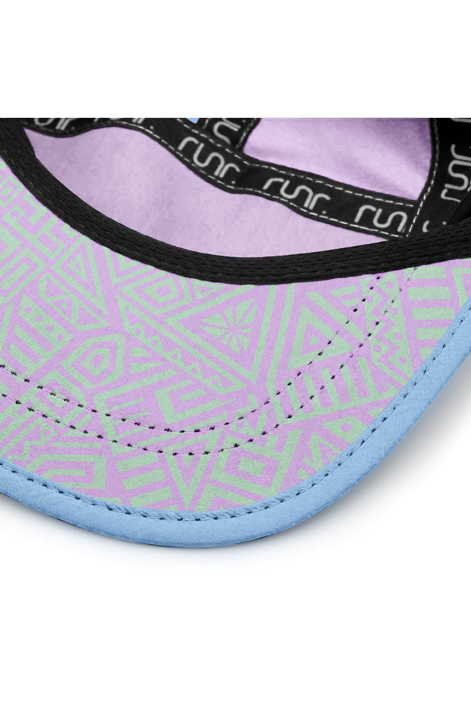 Runr Sydney Running Hat & Aspen Winter Bobble Hat Bundle