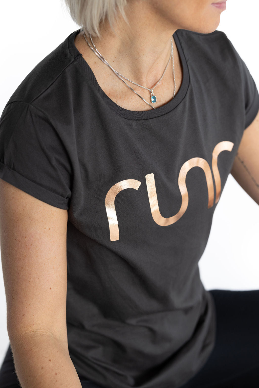 Rose Gold Organic Runr T-shirt